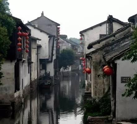 《甄嬛传》为什么华妃这个角色看起来不那么招人喜欢？